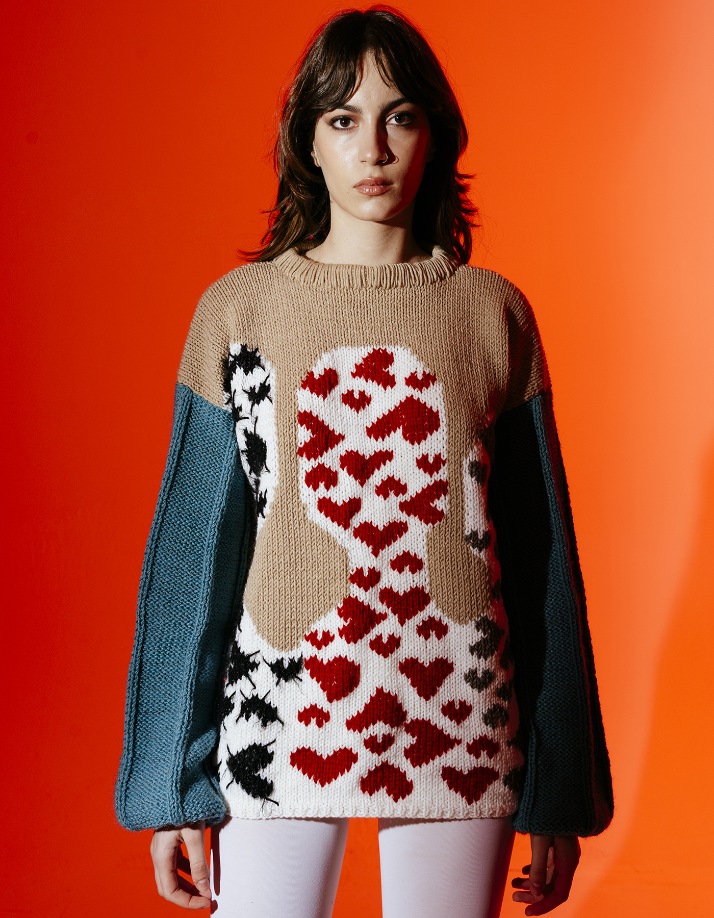 KNIT SWEATER OF EMOTIONS: IN LOVE